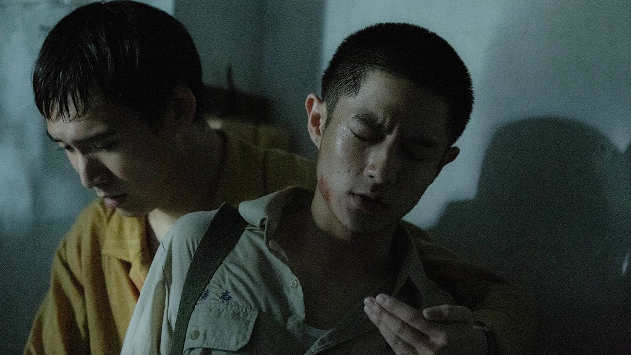 Xem phim Dòng Chảy Ngầm - Motchill