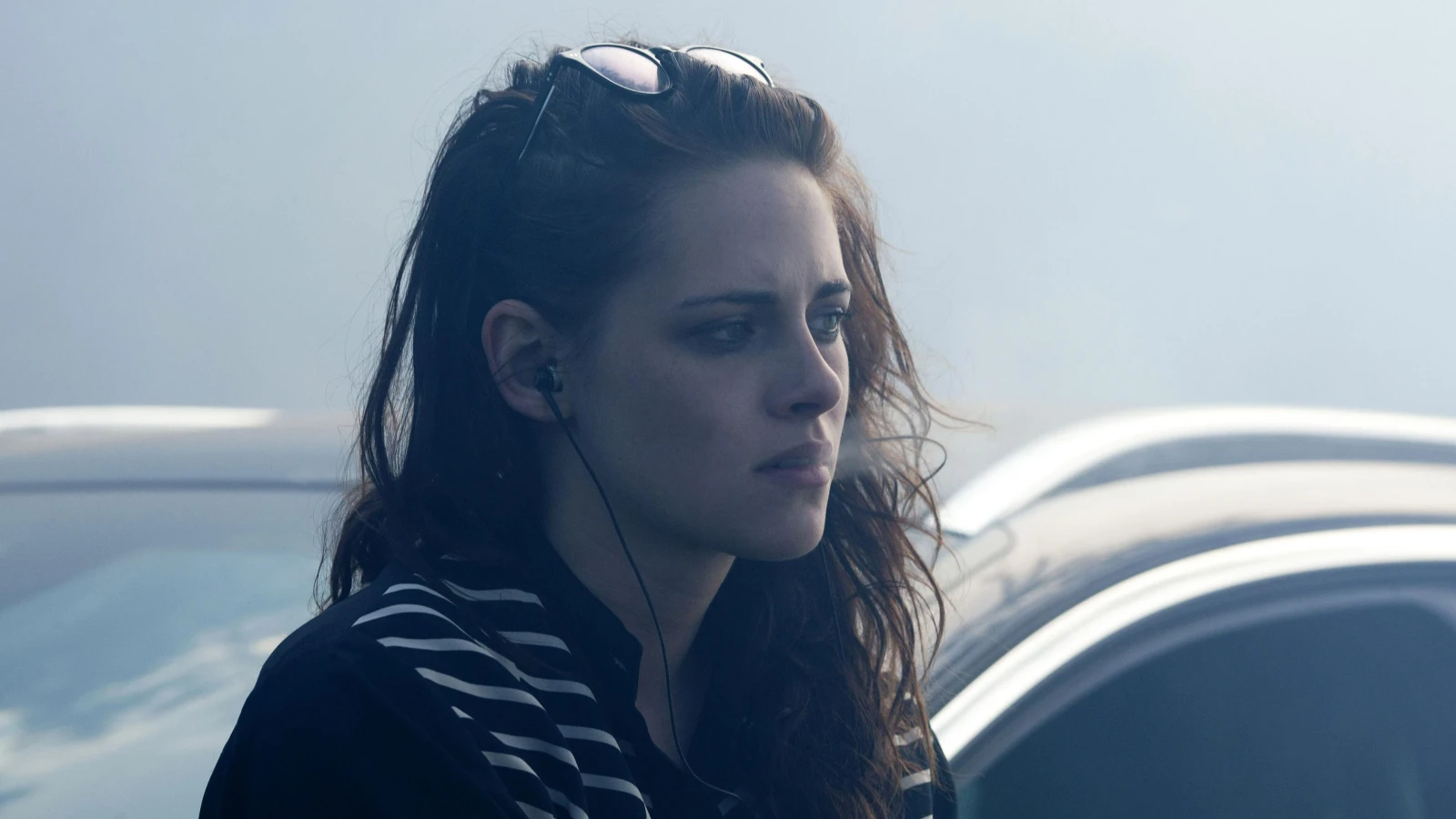 Xem phim Những Bóng Mây Của Sils Maria - Motchill