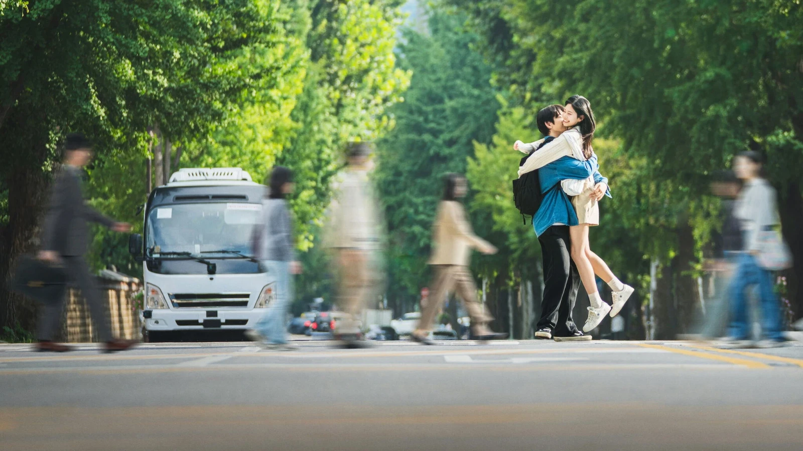 Xem phim Ánh Sáng Của Đôi Ta - Motchill