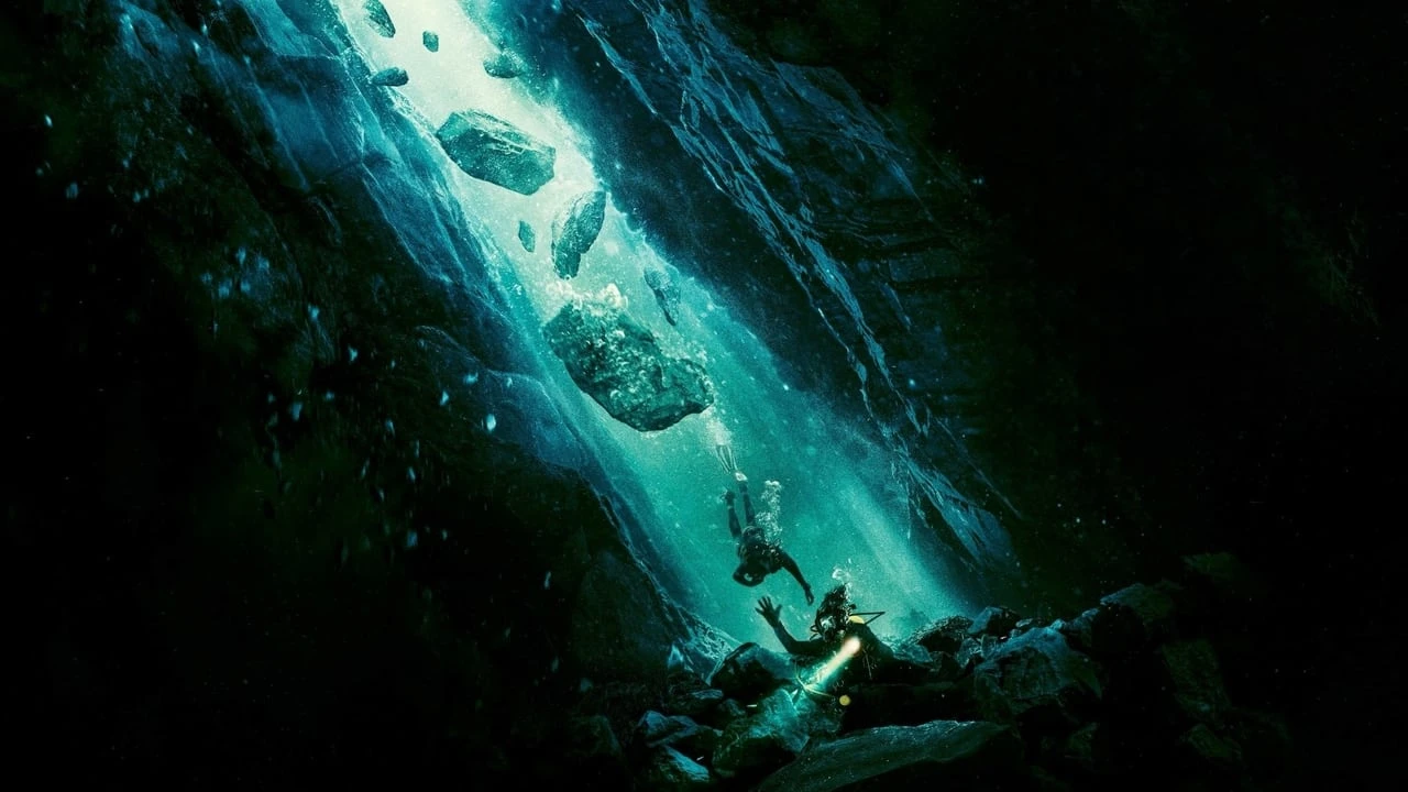 Xem phim The Dive (2023) - Motchill