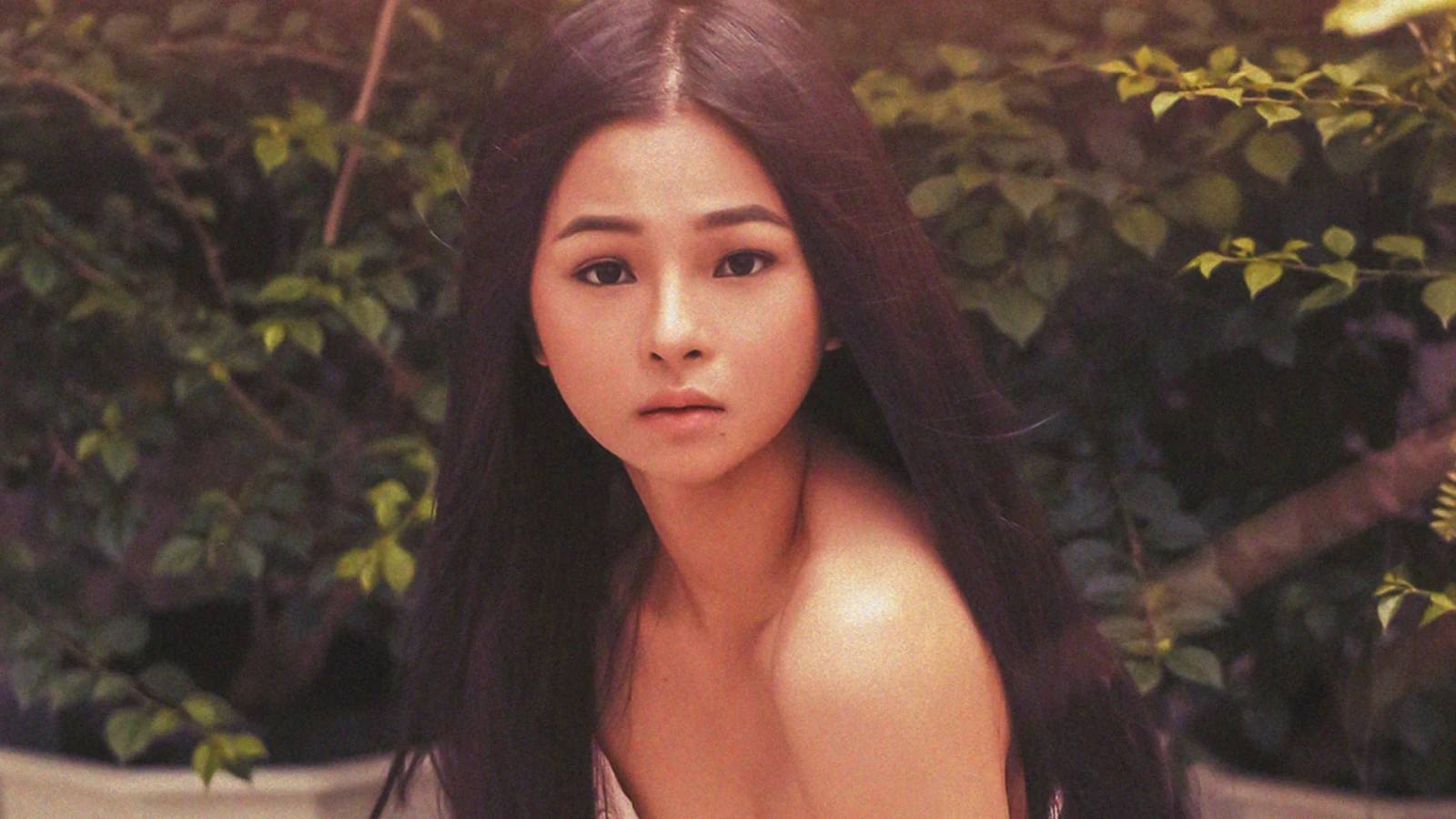Xem phim Giam Cầm - Motchill