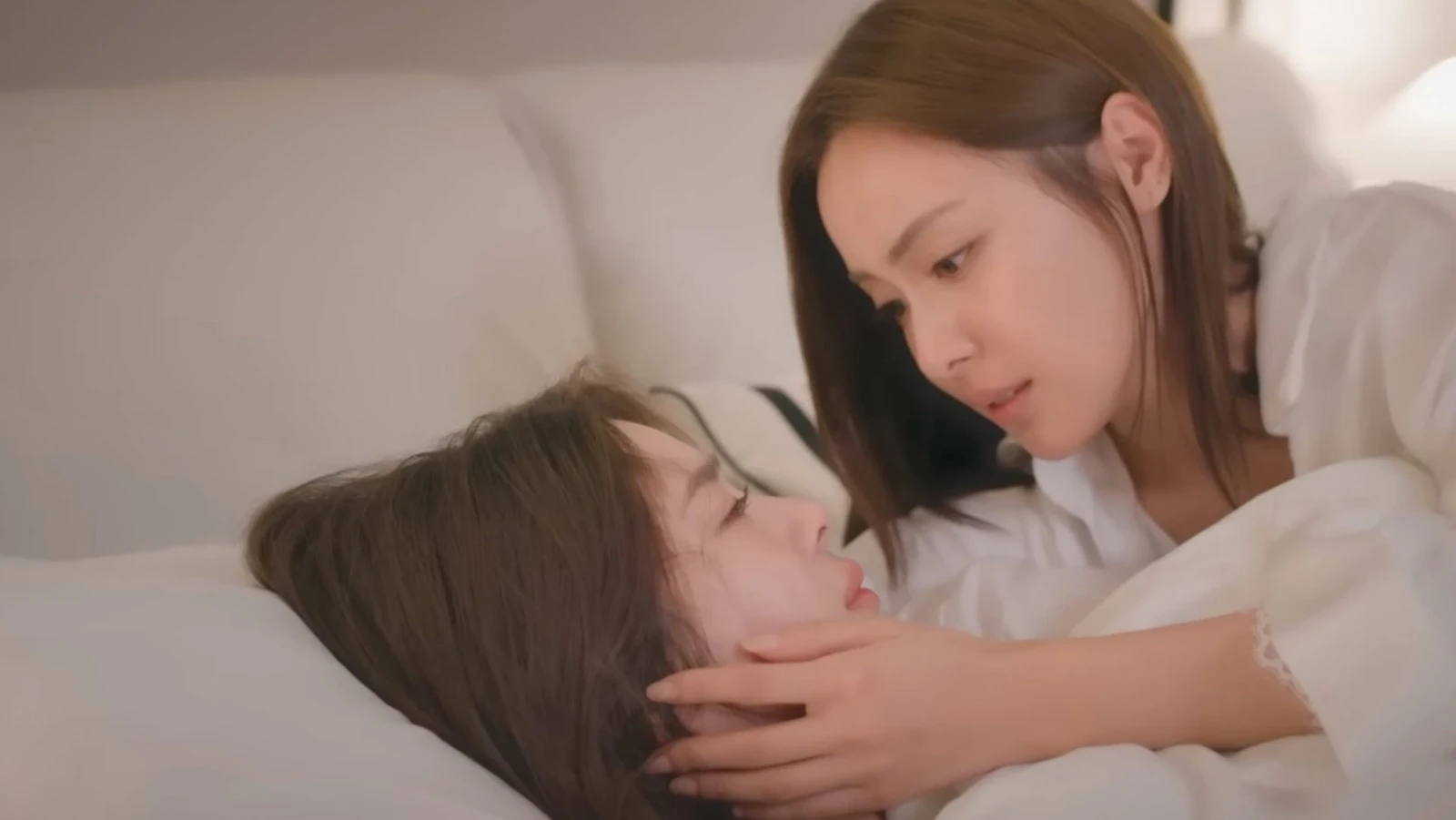 Xem phim Tình Yêu Đủ Đầy (Trọn Vẹn) - Motchill