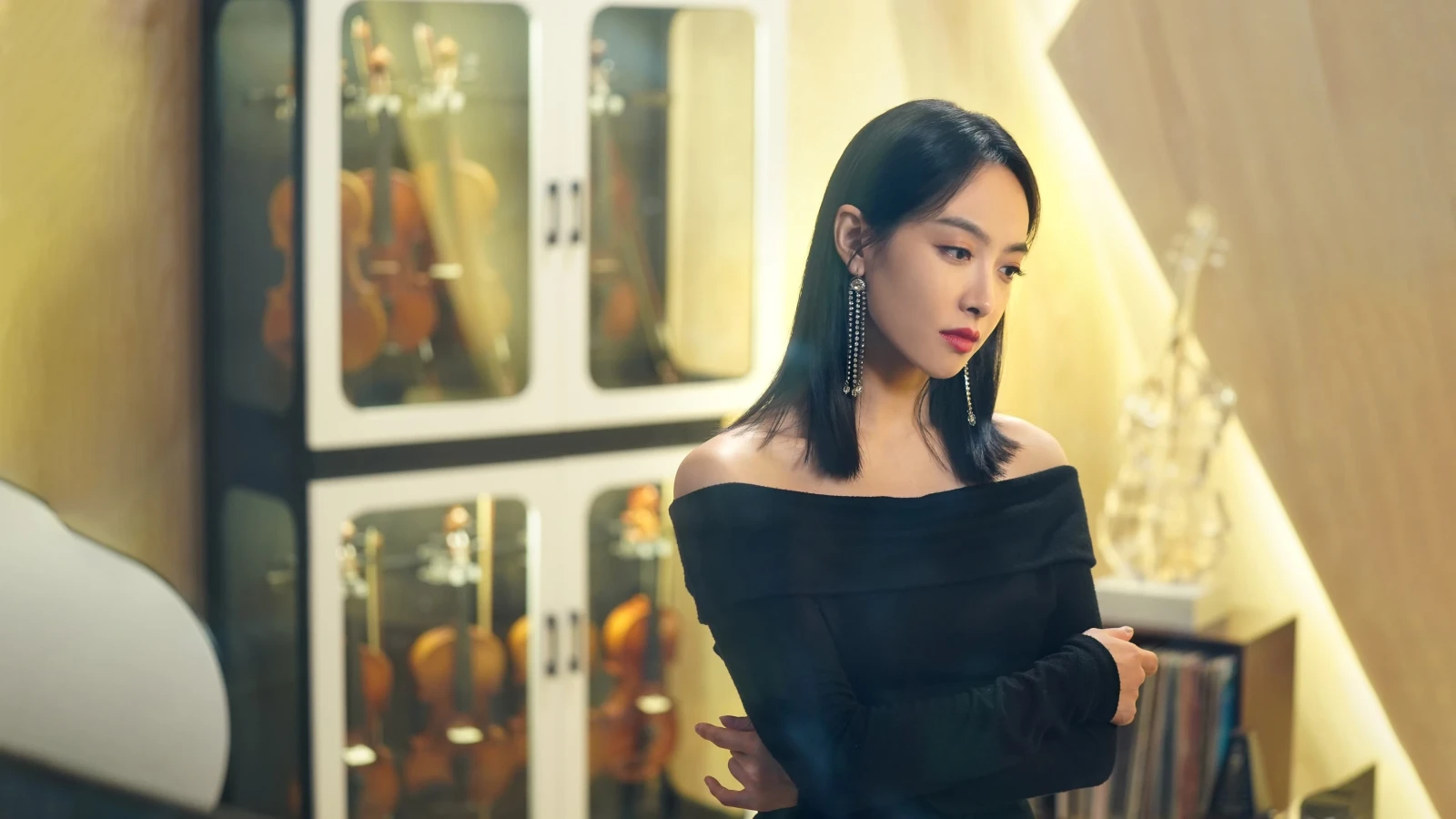 Xem phim Người Tình Xa Lạ - Motchill