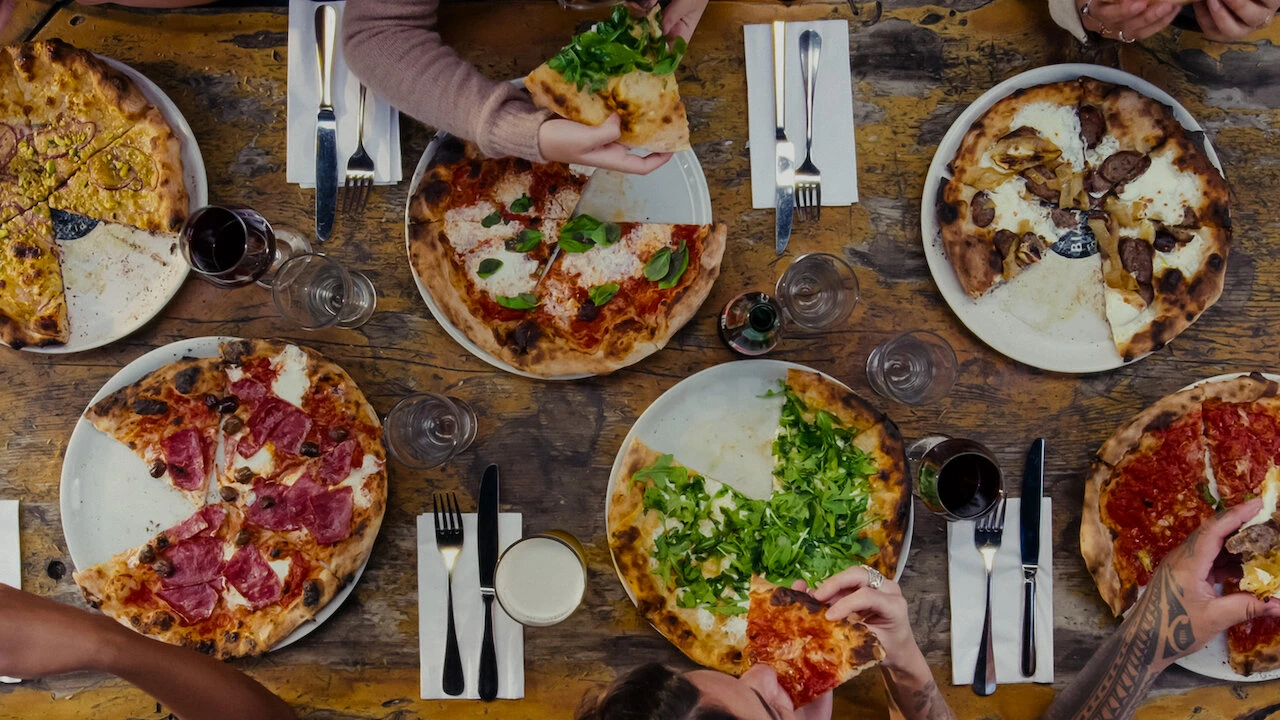 Xem phim Bàn Của Bếp Trưởng: Pizza - Motchill
