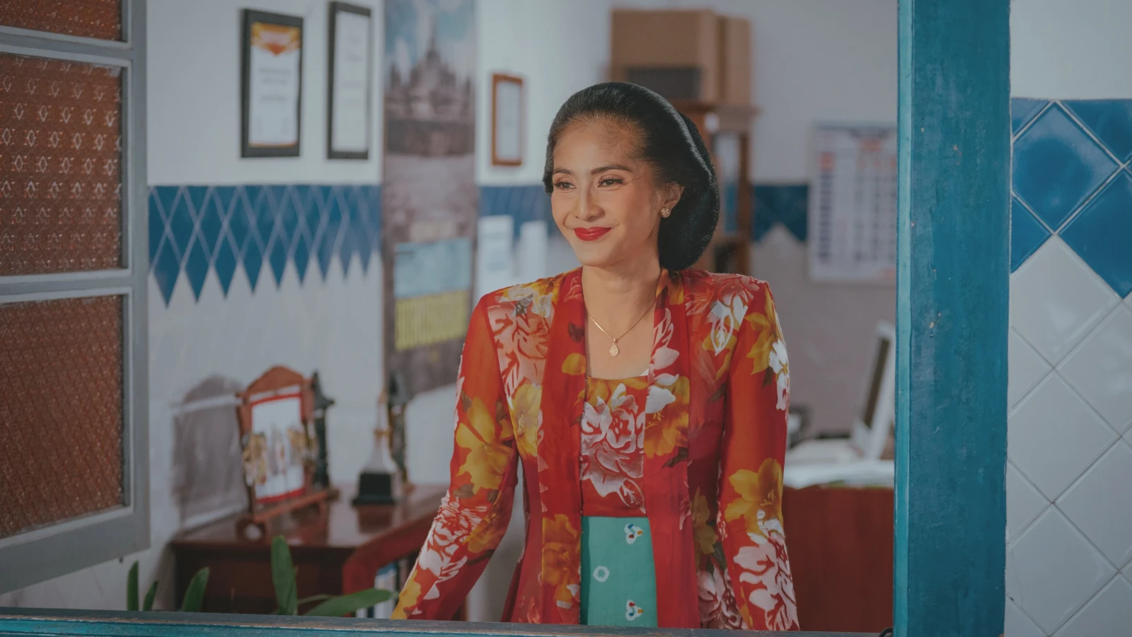 Xem phim Khách Sạn Của Bà Broto - Motchill
