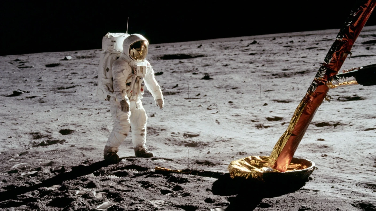 Xem phim Tàu Du Hành Vũ Trụ Apollo 11 - Motchill