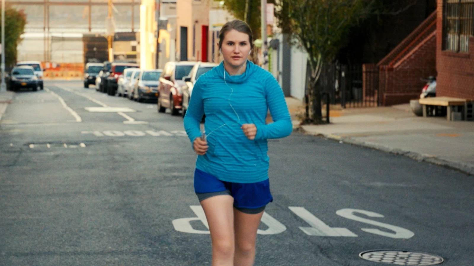 Xem phim Brittany Thi Chạy Marathon - Motchill