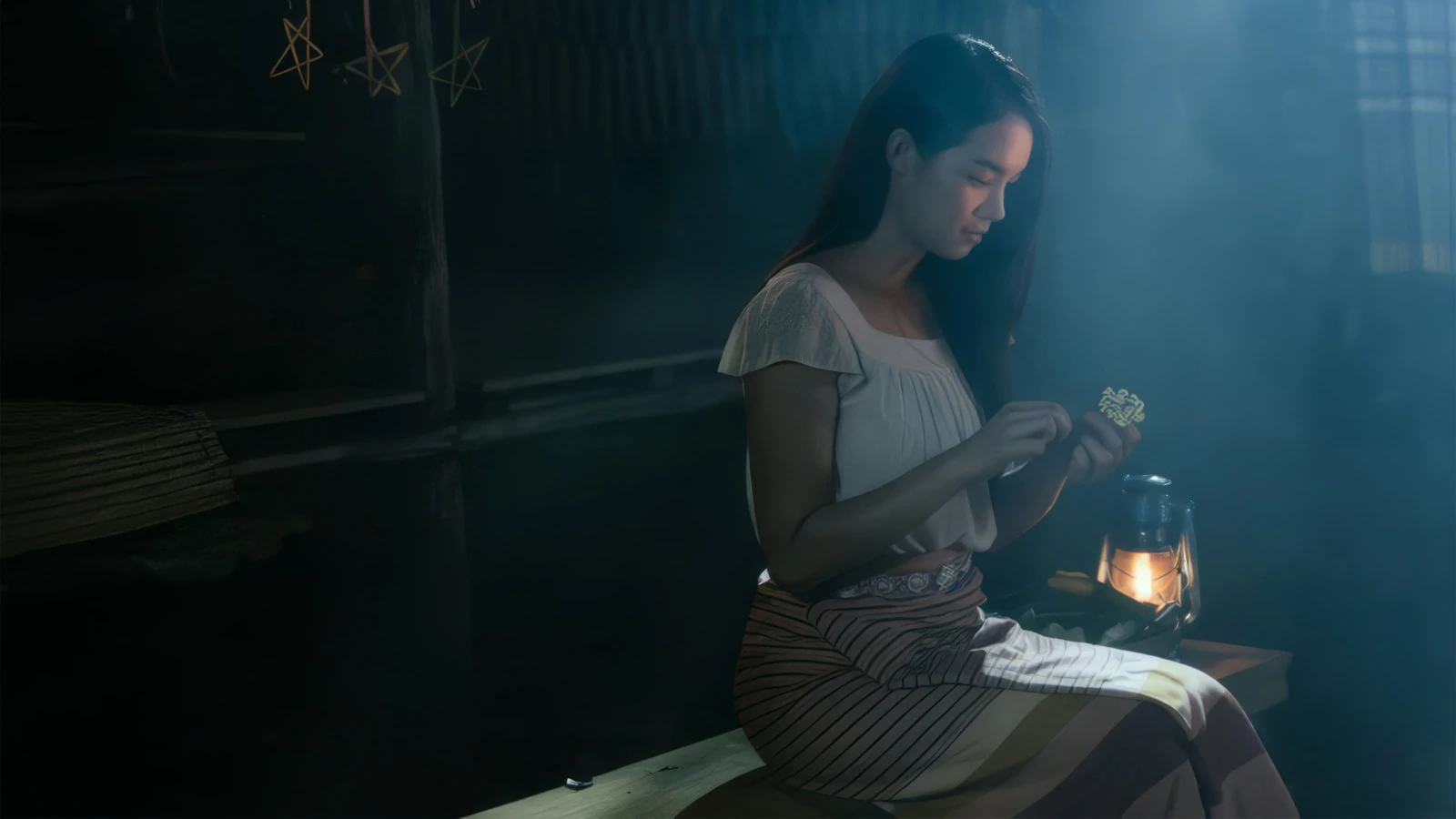 Xem phim Luyện Ngải: Cô Hồn Dã Quỷ - Motchill